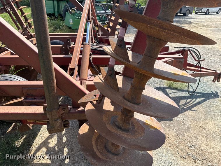 image for item EU2131 International 490 tandem disk