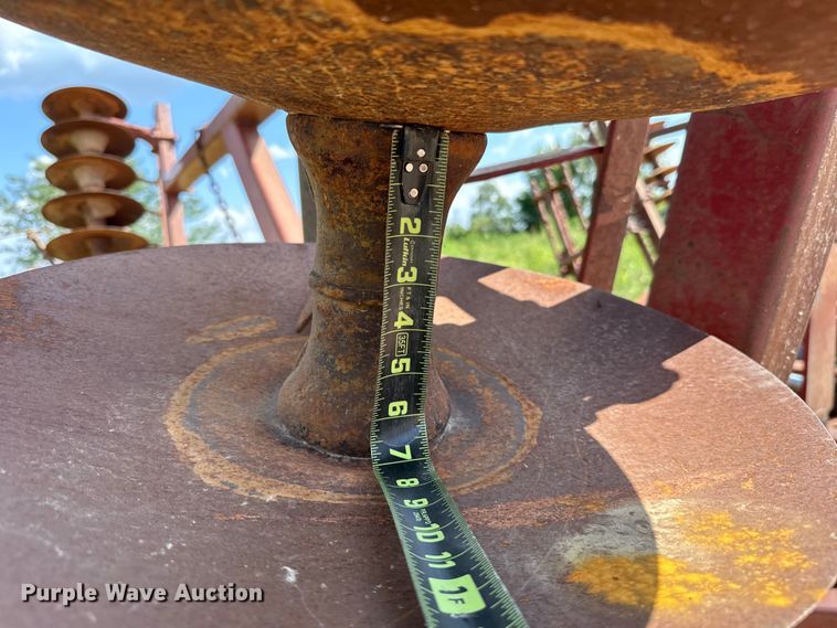 image for item EU2131 International 490 tandem disk