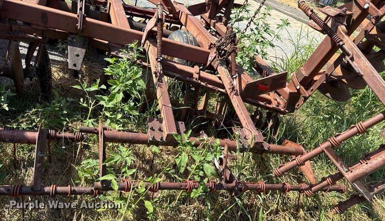 image for item EU2131 International 490 tandem disk