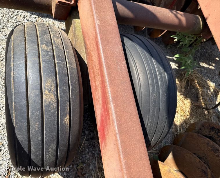 image for item EU2131 International 490 tandem disk