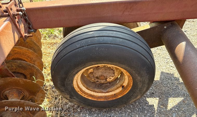 image for item EU2131 International 490 tandem disk