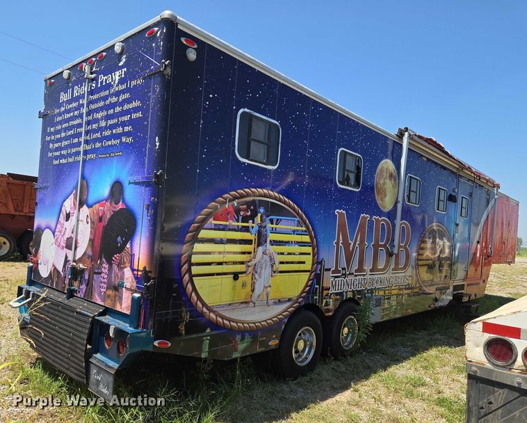 image for item EU3545 2001 Shop built horse trailer