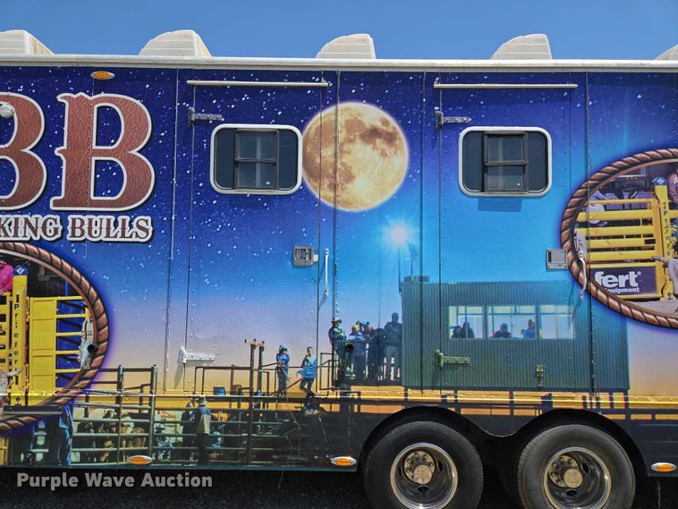 image for item EU3545 2001 Shop built horse trailer