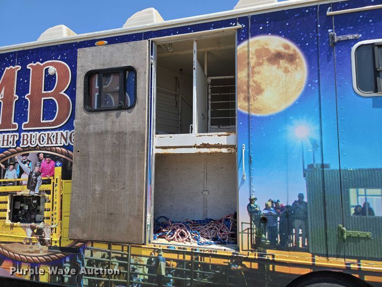 image for item EU3545 2001 Shop built horse trailer