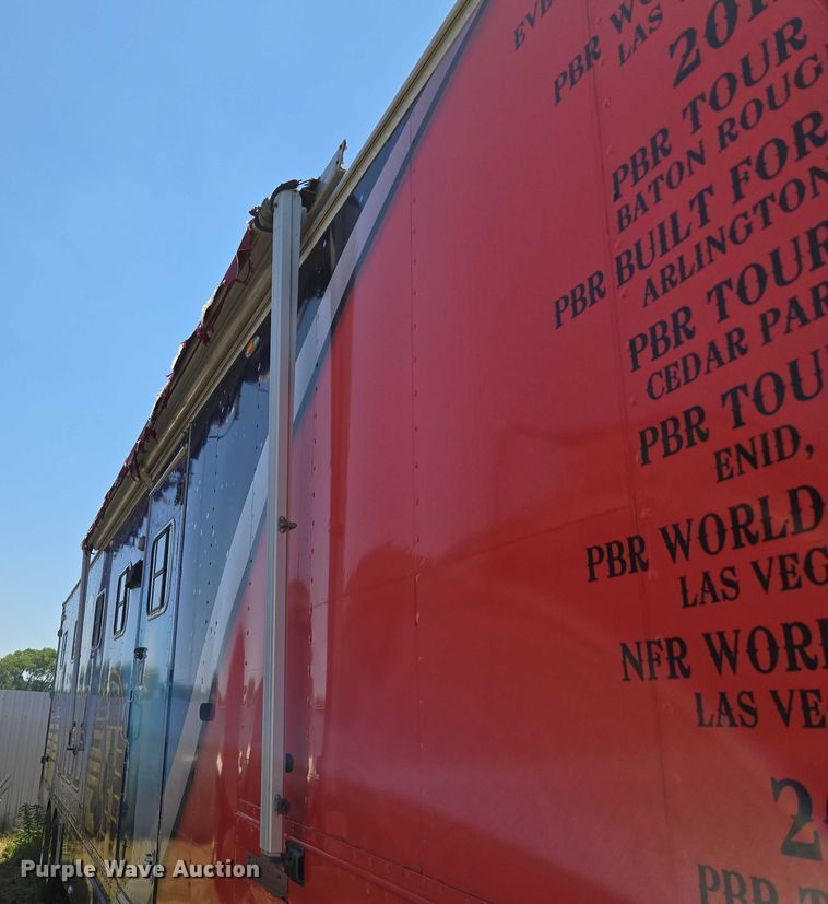 image for item EU3545 2001 Shop built horse trailer