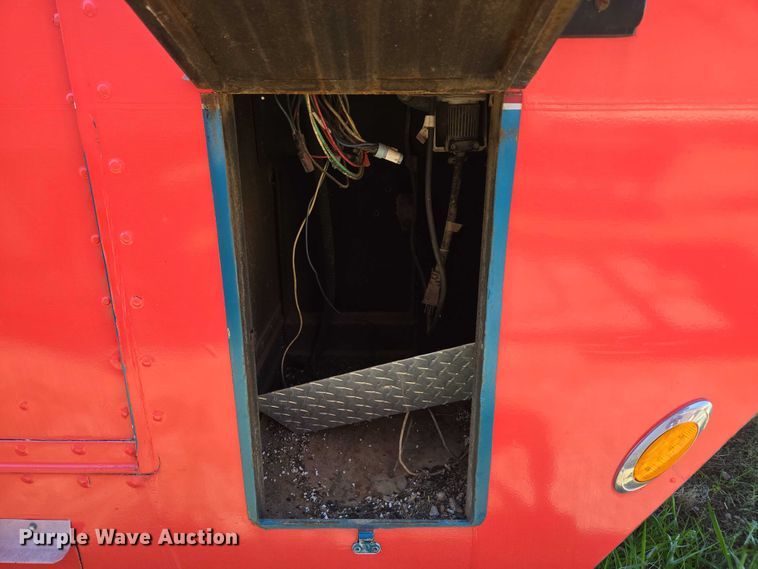 image for item EU3545 2001 Shop built horse trailer