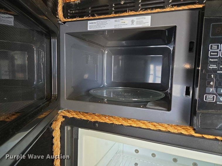 image for item EU3545 2001 Shop built horse trailer