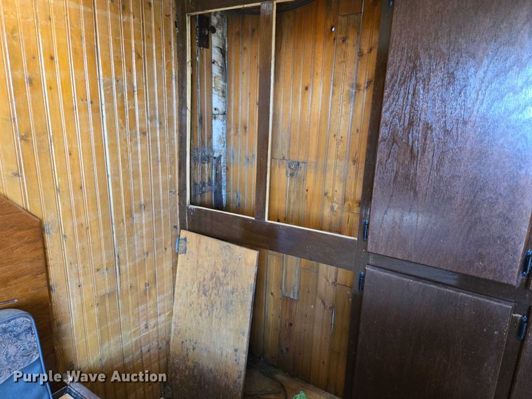 image for item EU3545 2001 Shop built horse trailer