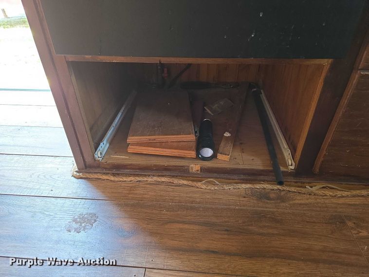 image for item EU3545 2001 Shop built horse trailer