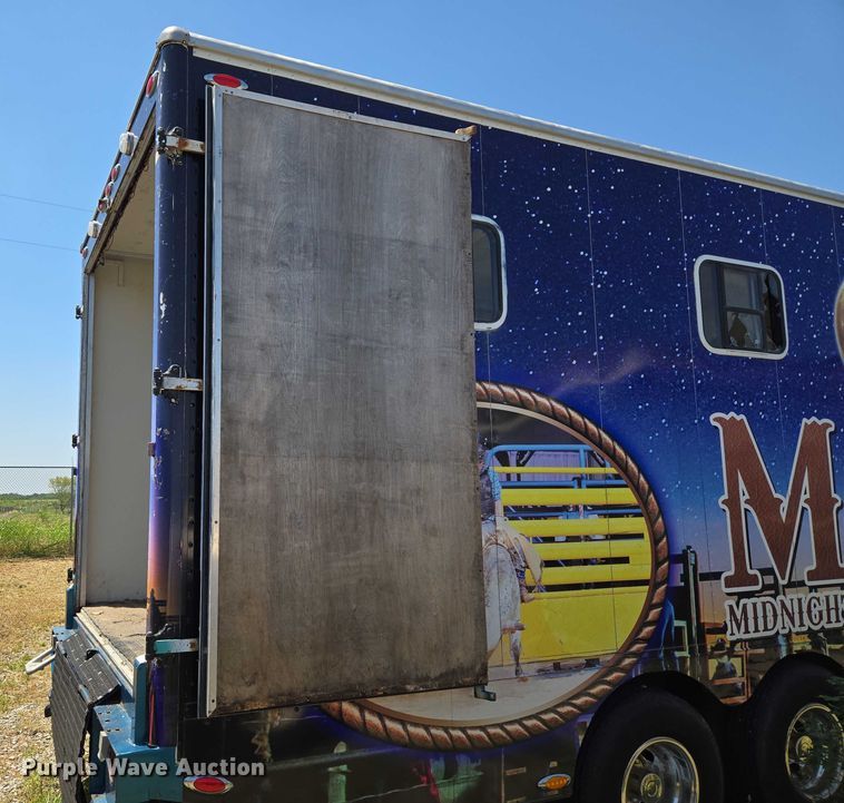 image for item EU3545 2001 Shop built horse trailer