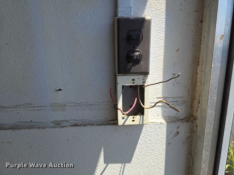 image for item EU3545 2001 Shop built horse trailer