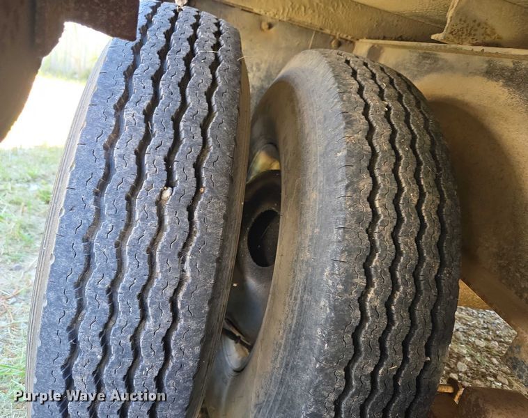 image for item EU3545 2001 Shop built horse trailer