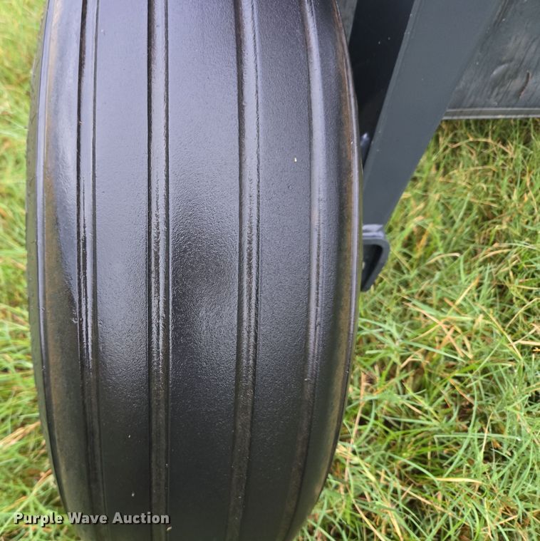 image for item EU3555 2020 Kubota DM5040 disc mower