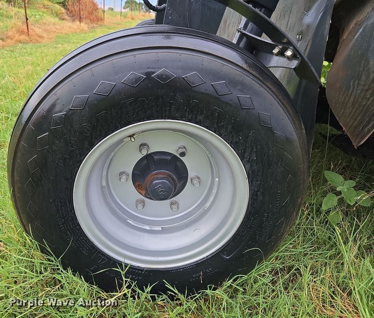 image for item EU3555 2020 Kubota DM5040 disc mower