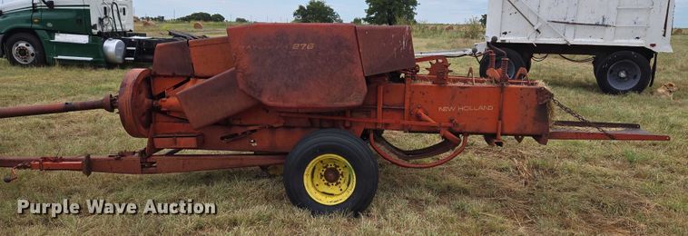image for item EU3560 New Holland 276 small square baler