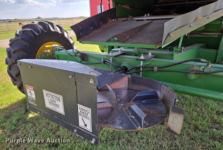 image for item EU3620 1990 John Deere 9500 combine