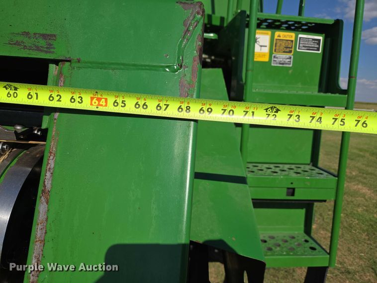 image for item EU3620 1990 John Deere 9500 combine