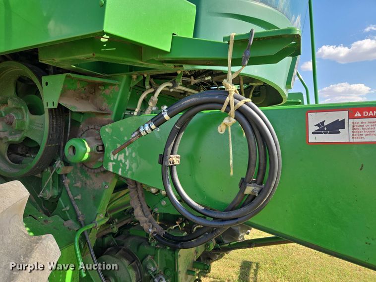 image for item EU3620 1990 John Deere 9500 combine