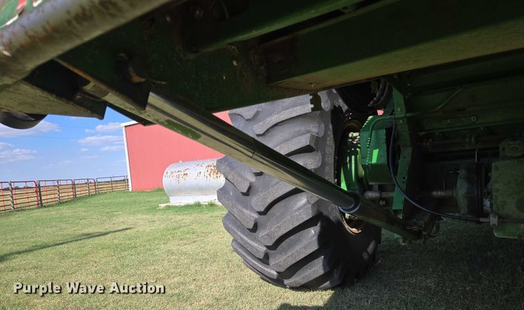 image for item EU3620 1990 John Deere 9500 combine
