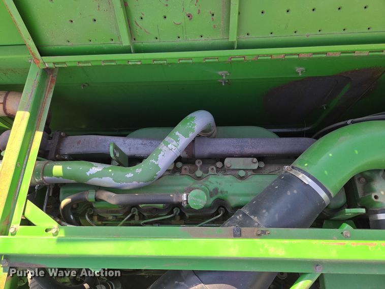 image for item EU3620 1990 John Deere 9500 combine