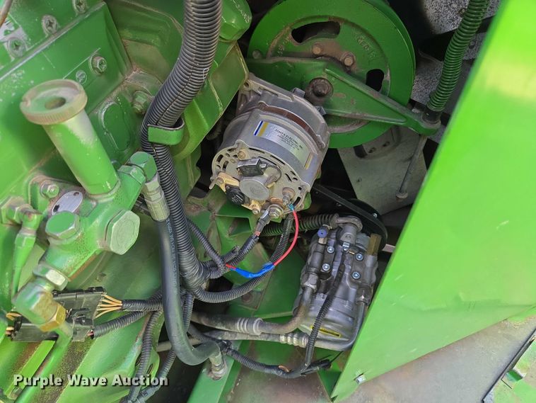 image for item EU3620 1990 John Deere 9500 combine