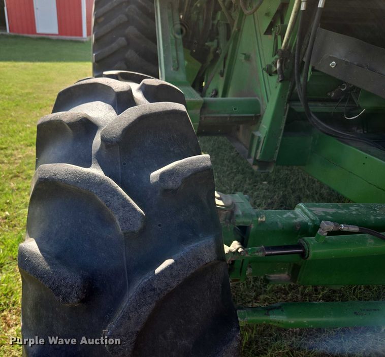 image for item EU3620 1990 John Deere 9500 combine