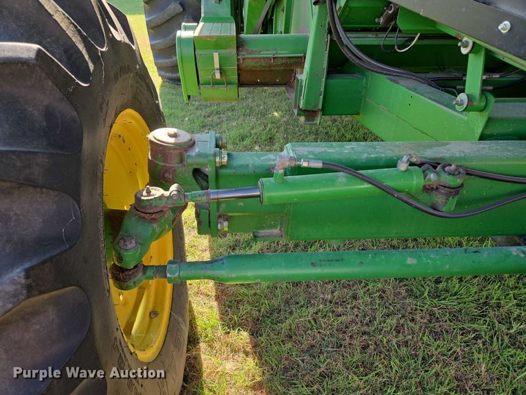 image for item EU3620 1990 John Deere 9500 combine