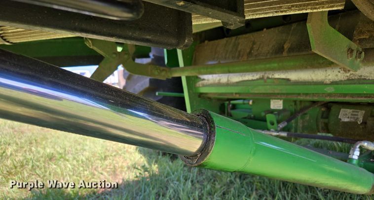 image for item EV1582 2008 John Deere 9570 STS RWA combine