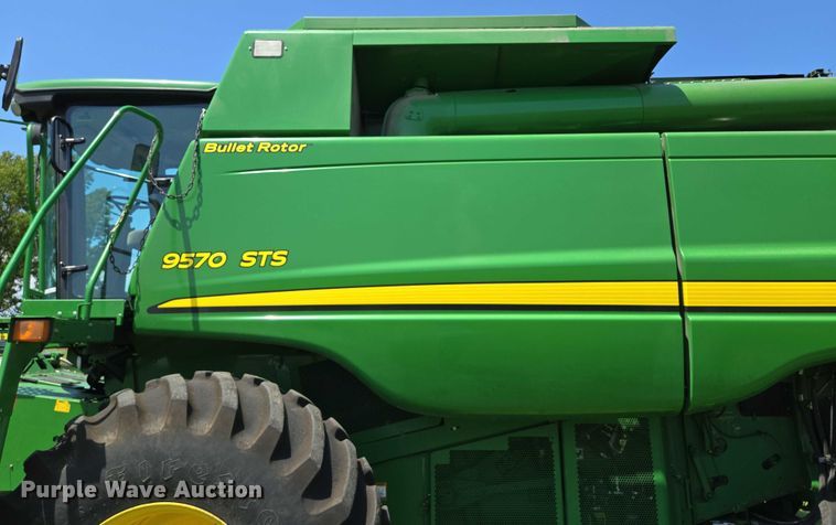 image for item EV1582 2008 John Deere 9570 STS RWA combine