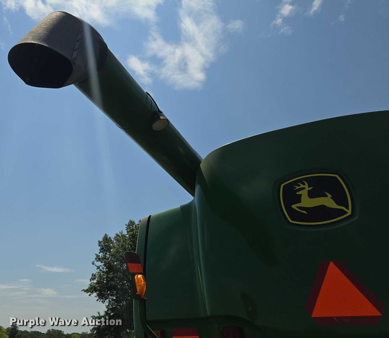 image for item EV1582 2008 John Deere 9570 STS RWA combine