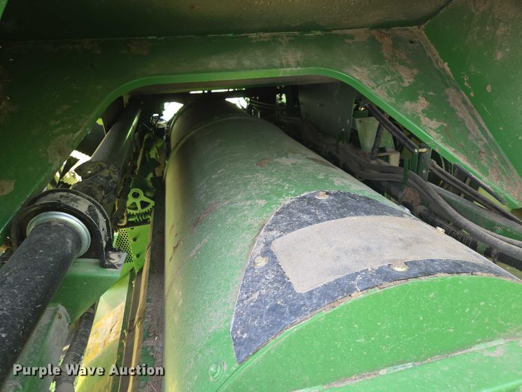 image for item EV1582 2008 John Deere 9570 STS RWA combine