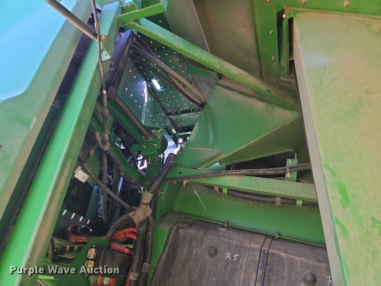 image for item EV1582 2008 John Deere 9570 STS RWA combine