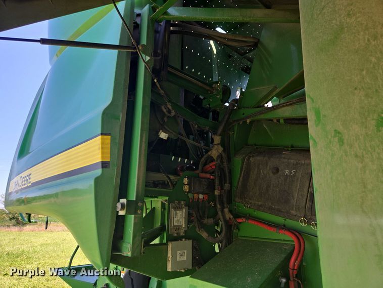 image for item EV1582 2008 John Deere 9570 STS RWA combine