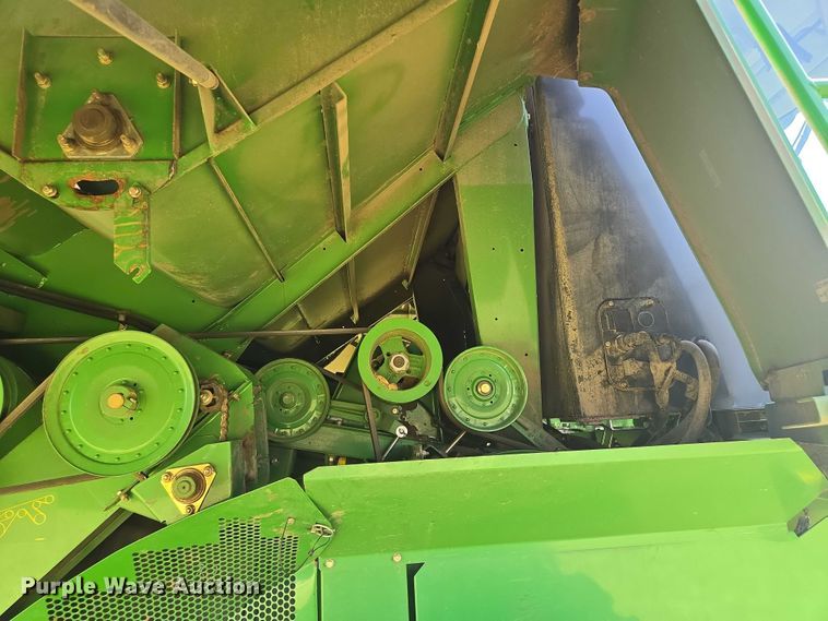 image for item EV1582 2008 John Deere 9570 STS RWA combine
