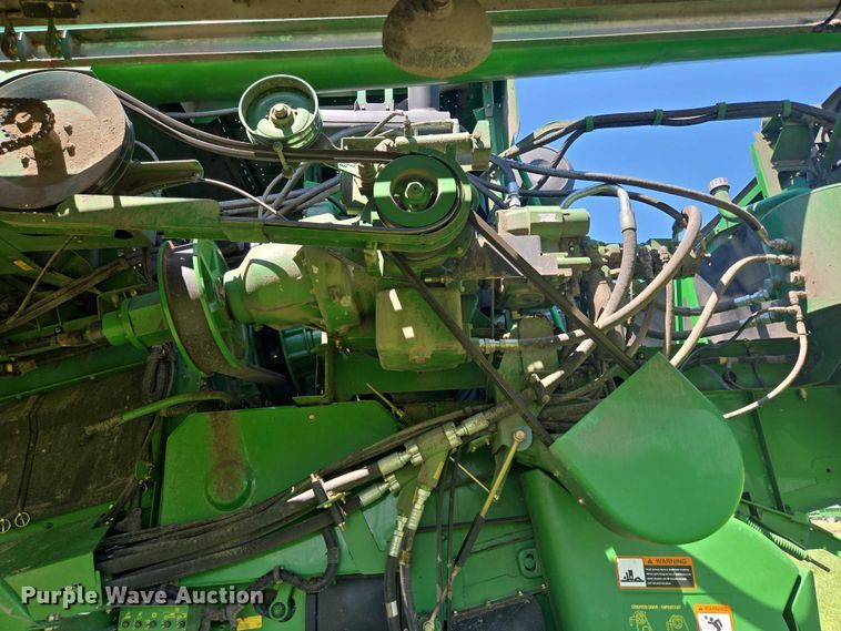 image for item EV1582 2008 John Deere 9570 STS RWA combine