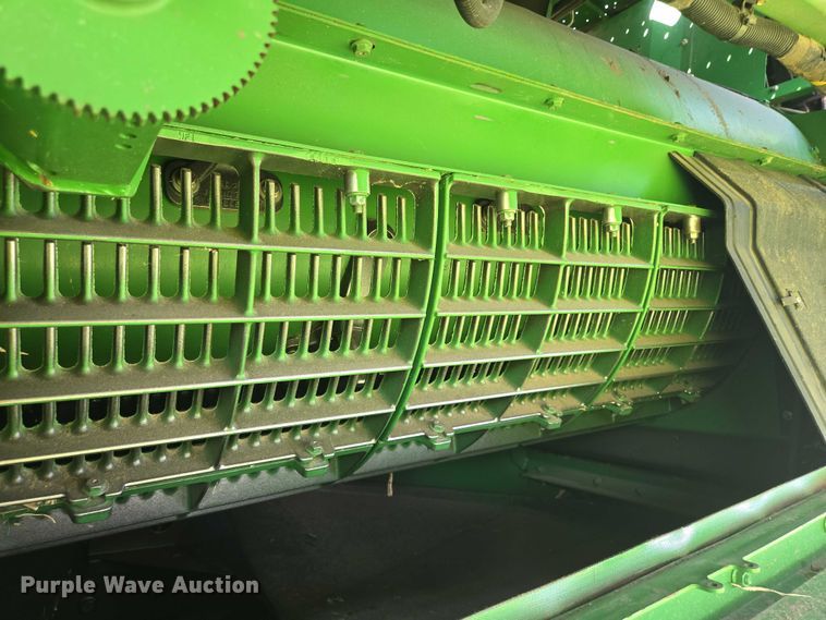 image for item EV1582 2008 John Deere 9570 STS RWA combine