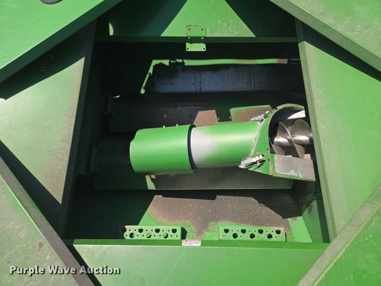 image for item EV1582 2008 John Deere 9570 STS RWA combine