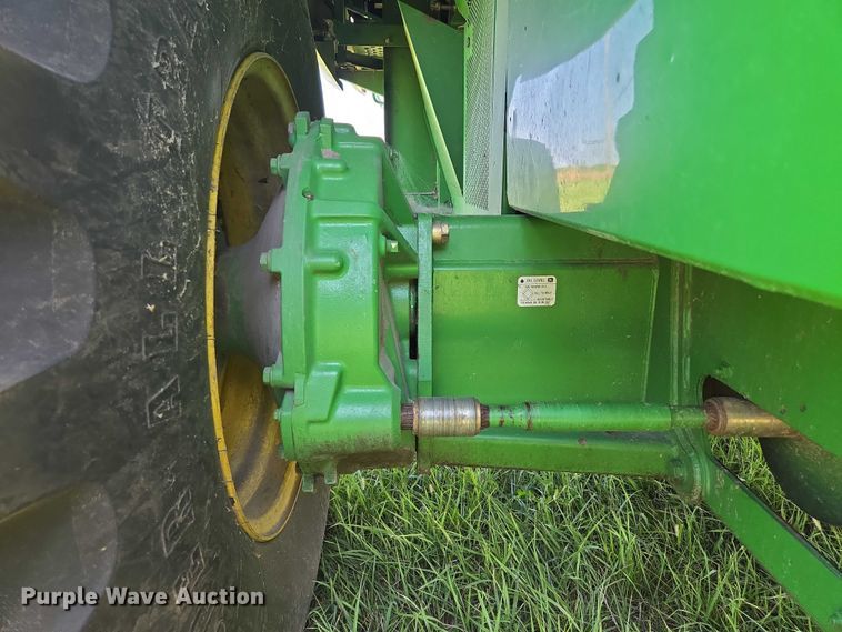 image for item EV1582 2008 John Deere 9570 STS RWA combine