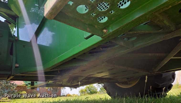 image for item EV1582 2008 John Deere 9570 STS RWA combine