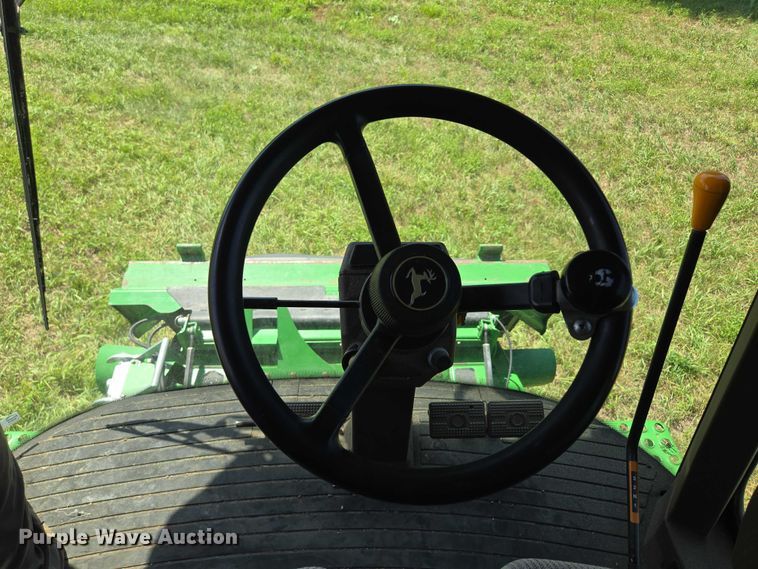 image for item EV1582 2008 John Deere 9570 STS RWA combine