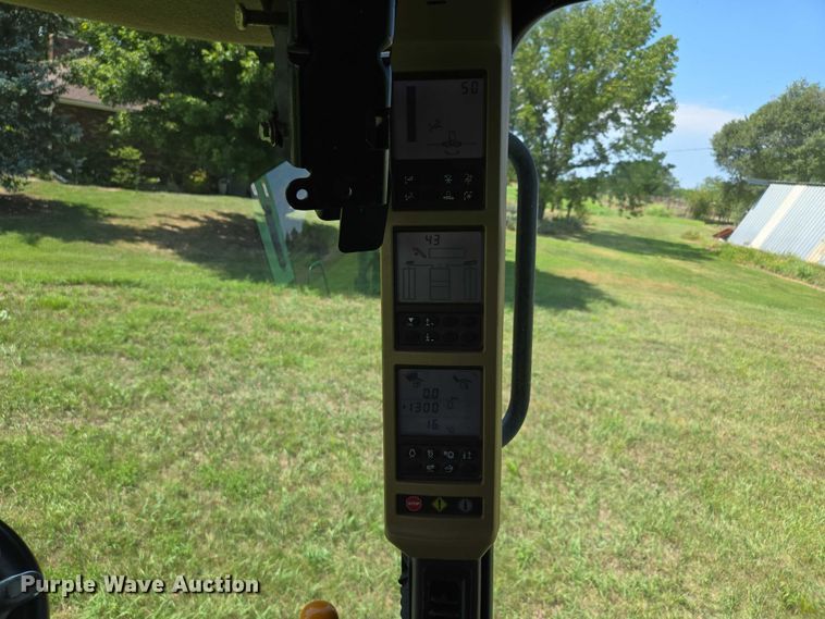 image for item EV1582 2008 John Deere 9570 STS RWA combine