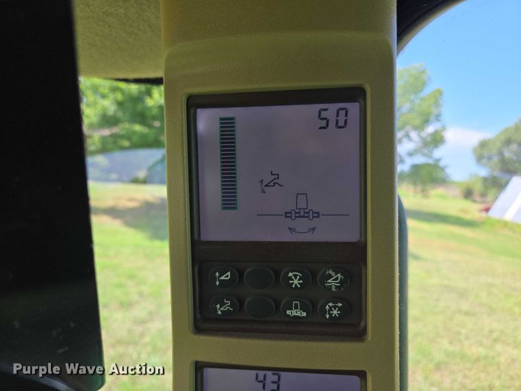 image for item EV1582 2008 John Deere 9570 STS RWA combine