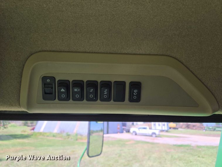 image for item EV1582 2008 John Deere 9570 STS RWA combine