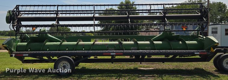 image for item EV1583 John Deere 625F flex head