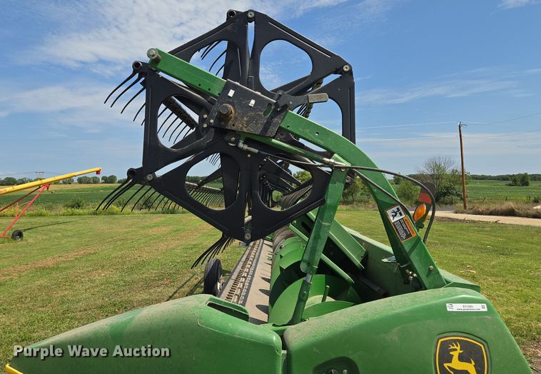 image for item EV1583 John Deere 625F flex head