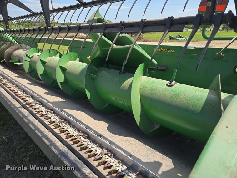 image for item EV1583 John Deere 625F flex head