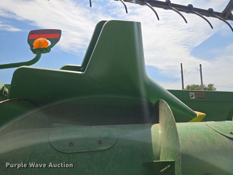 image for item EV1583 John Deere 625F flex head