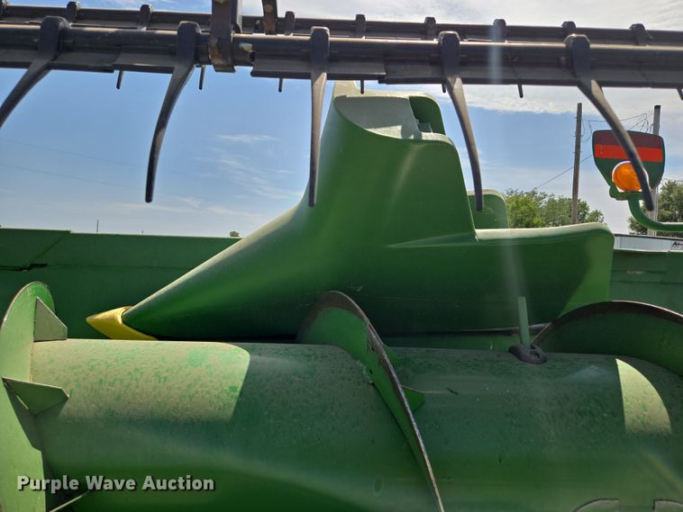 image for item EV1583 John Deere 625F flex head