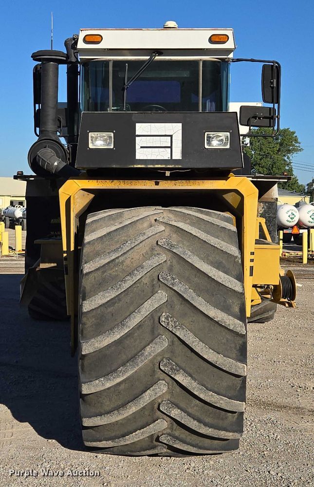 image for item EV1622 1997 TerraGator 1903 spreader