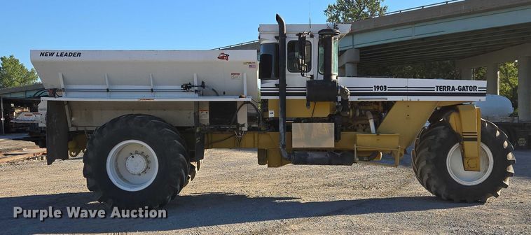 image for item EV1622 1997 TerraGator 1903 spreader